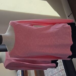 GAP Coral Knit Slub Pull Over Scoop Neck Top Pink Color Sweater In Size Medium